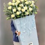 رز سفید ایستاده