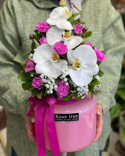 گلدان شیشه ای ارکیده سفید و دیزاین صورتی