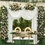گل و تزیین بله برون لاکچری در باغ و فضای باز روف گاردن