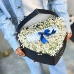 جعبه گل ژیپسوفیلا با پول کادوی شیک
