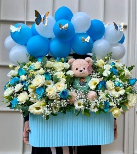 گل هدیه برای نوه پسر
