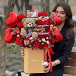 گل و شکلات ولنتاین