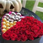 باکس گل رز با شکلات