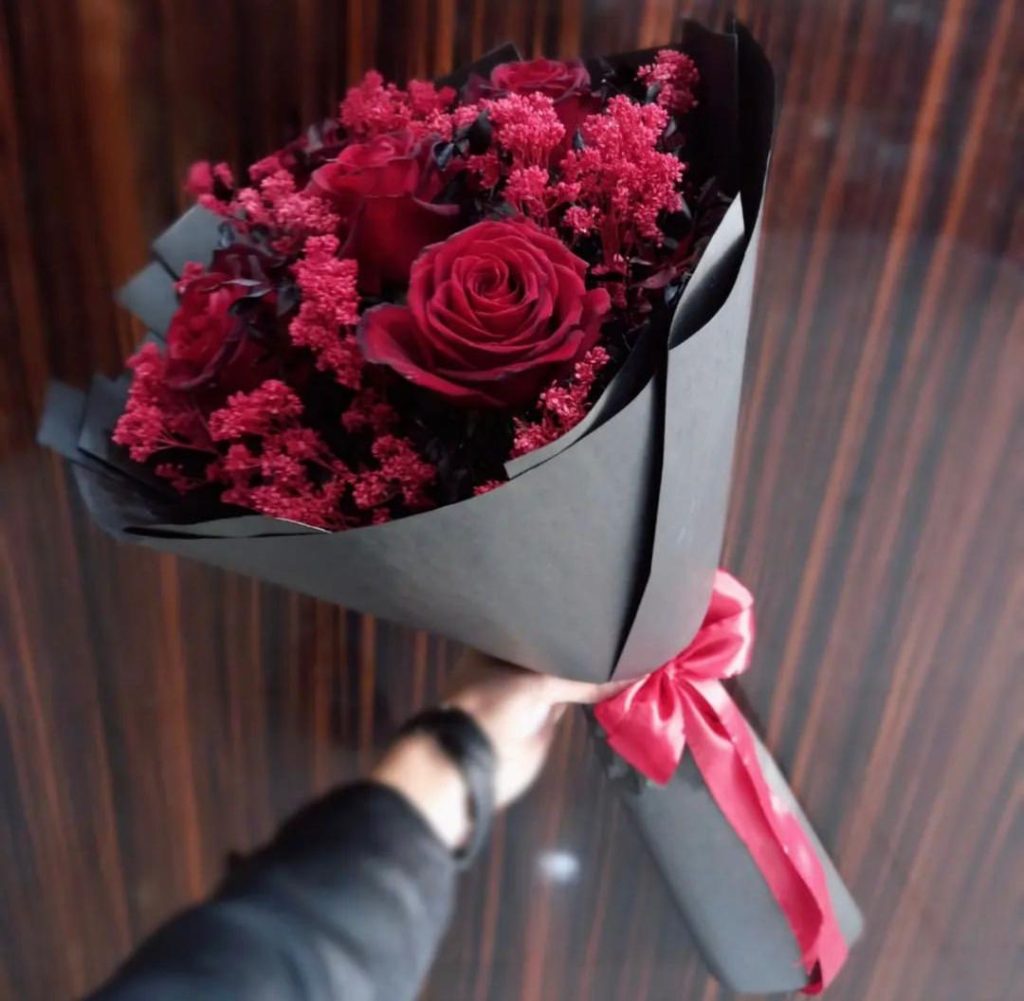 دسته گل ولنتاین برای تهران