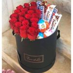 شکلات و گل ولنتاین