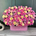 سبد گل رز 100شاخه هلندی