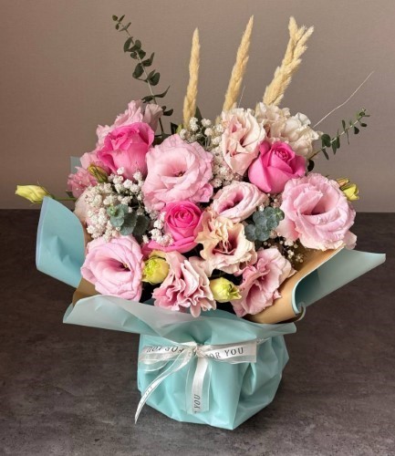 گل برای هدیه بی مناسبت