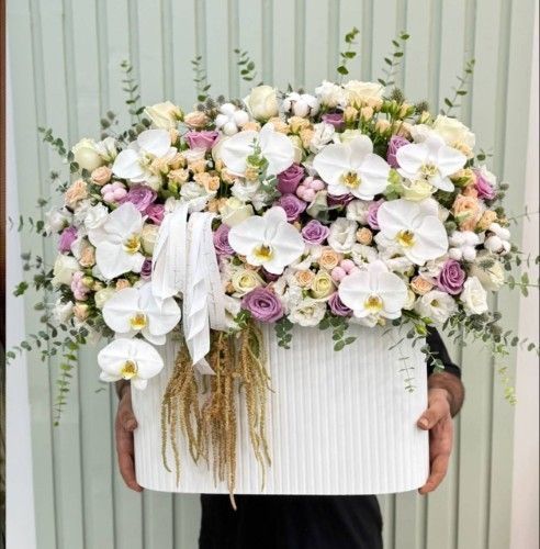 ارسال گل لوکس و بزرگ برای عرض تبریک