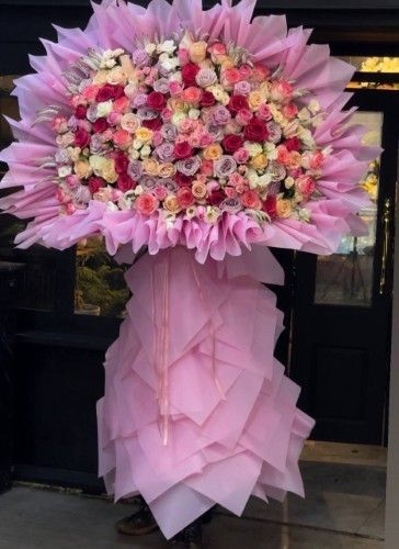 تاج گل تبریک طبیعی