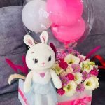 هدیه نوزاد تازه به دنیا آمده
