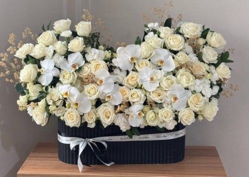 سبد گل برای عرض تسلیت