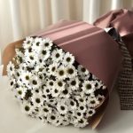 دسته گل بابونه مشکی