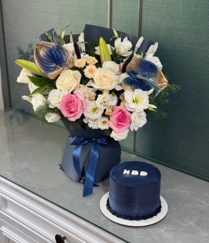 جار گل و کیک مردانه