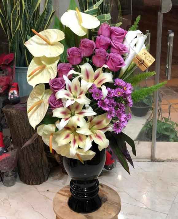خرید گل برای تبریک به مدیر عامل یا ریس هیت مدیره