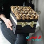 جعبه گل رز طلایی